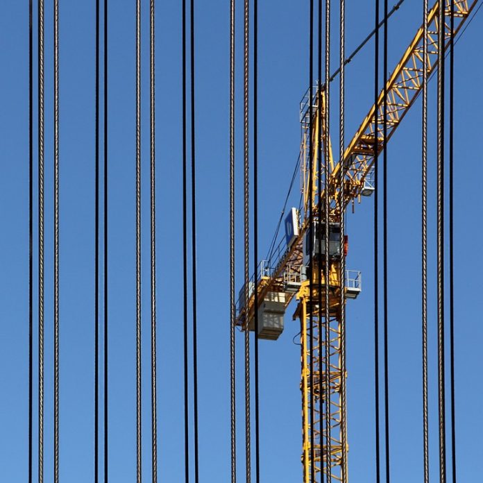 skyscraper crane